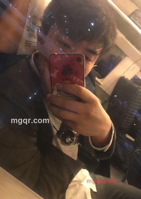 夜不的第1张照片