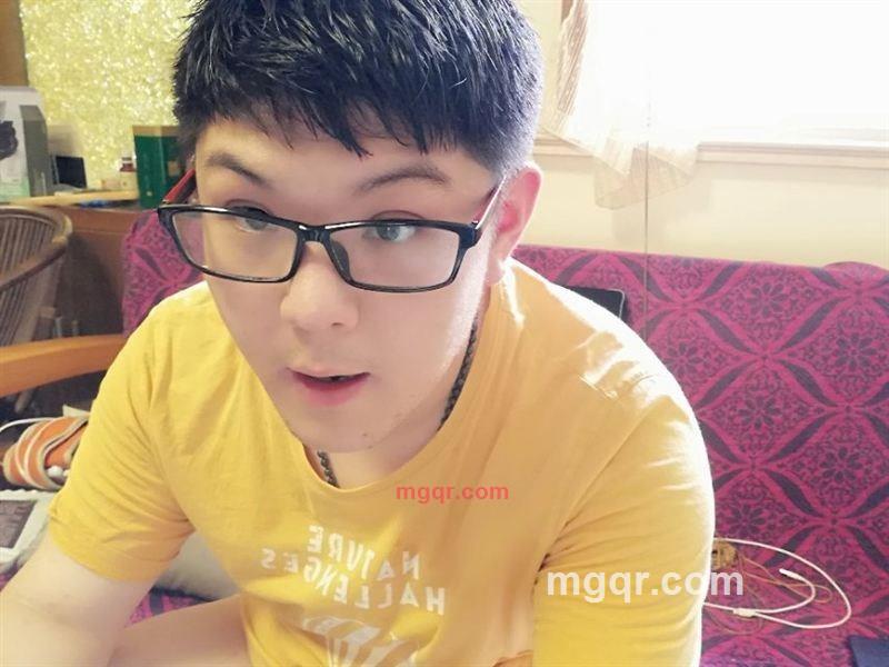 白色灬花瓣的第2张照片