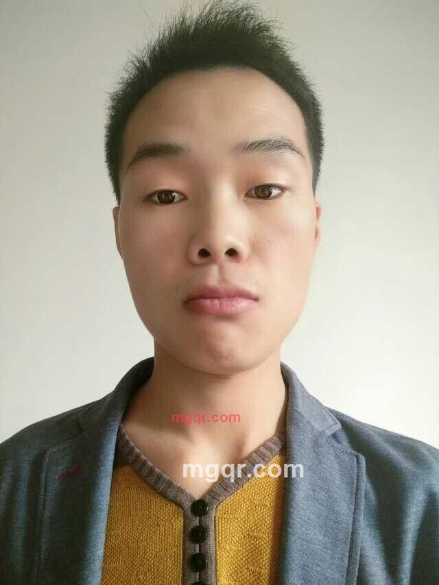 ??冷眼看世界??的第1张照片