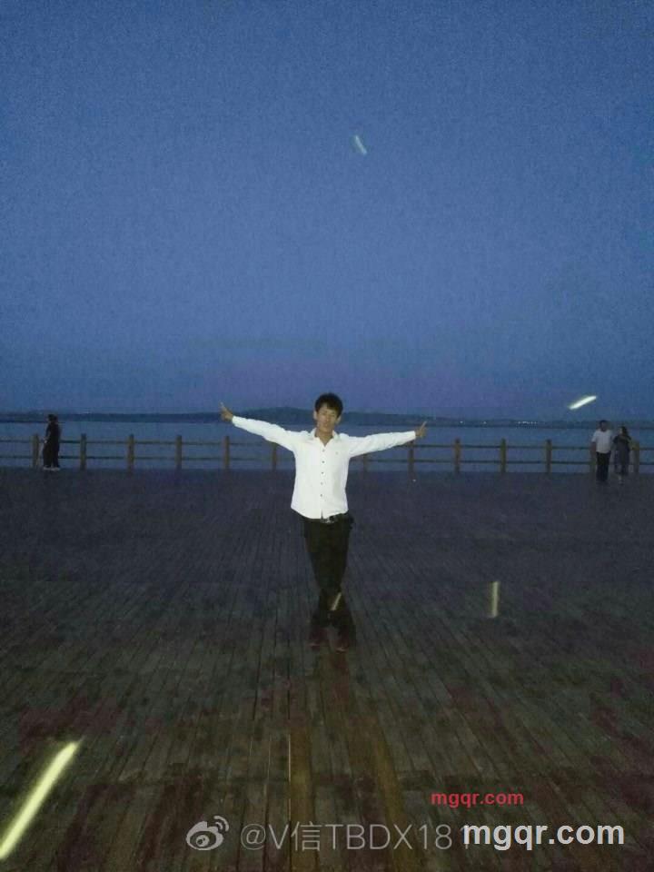 单寂如狂$的第1张照片