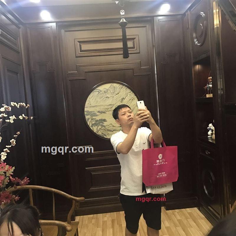 寂寞大哥哥的第1张照片