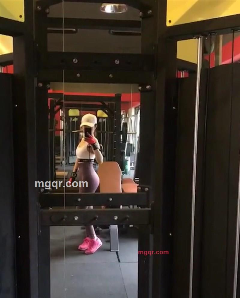 Baby天枰座的第1张照片