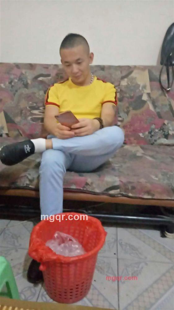 有种你爱我的第1张照片