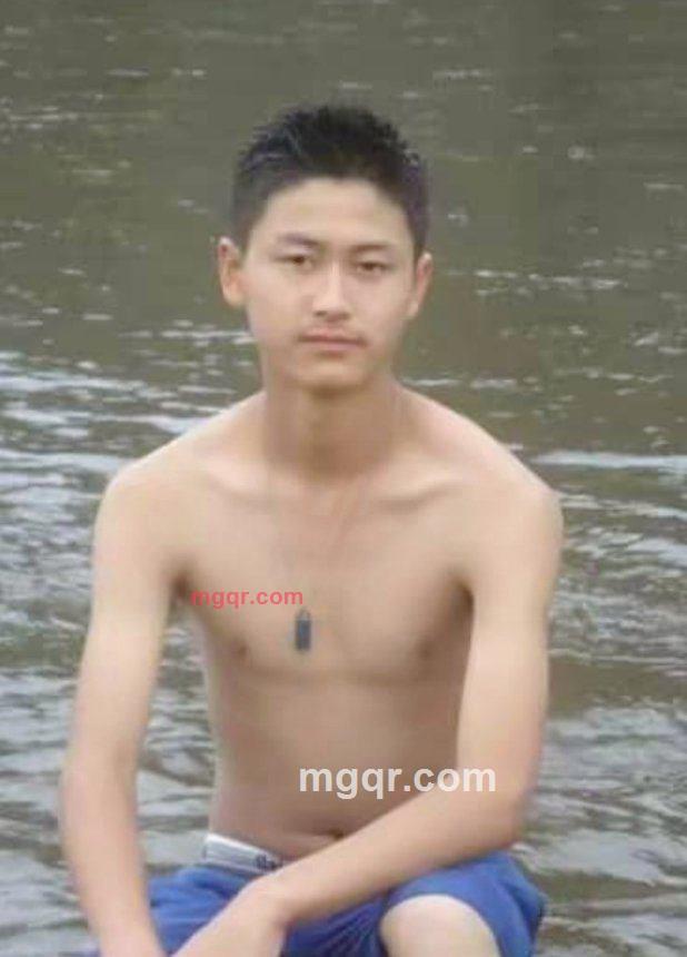 许你一世暧昧的第1张照片