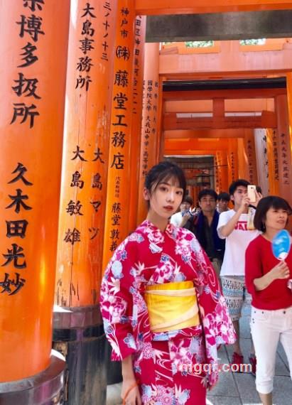 仅有的唯一的第2张照片