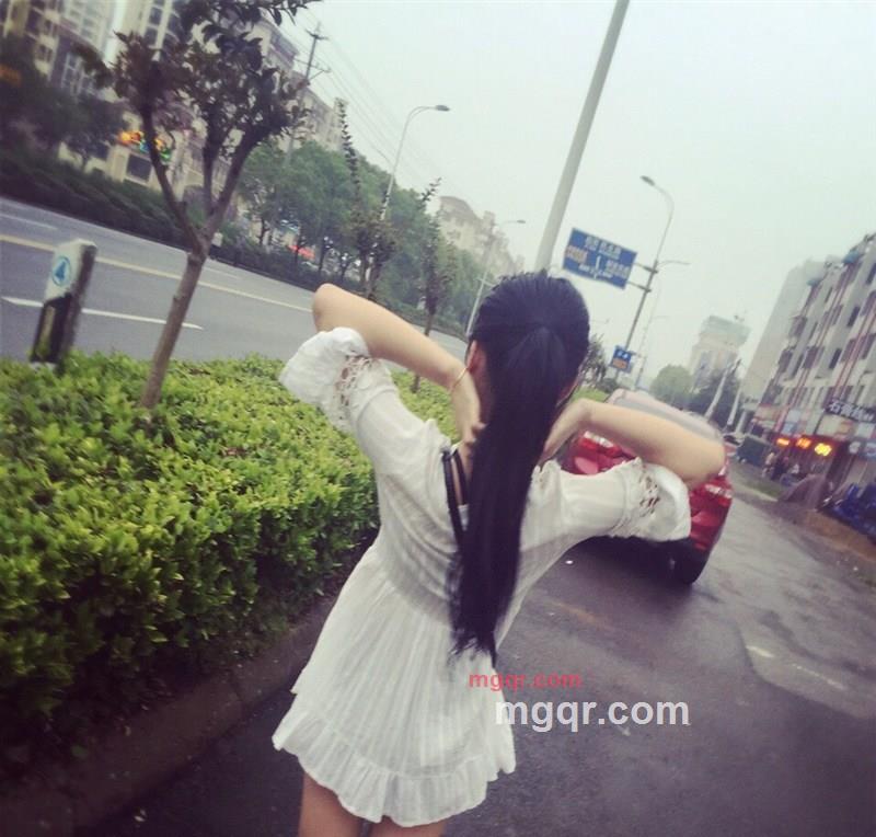 简单爱你0的第2张照片