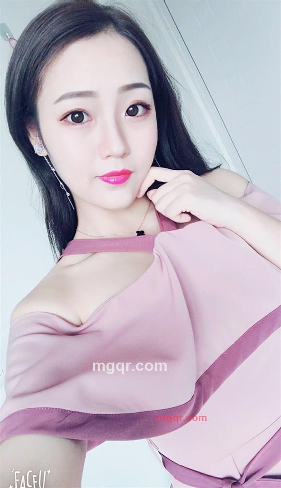 伤心的花朵的第1张照片