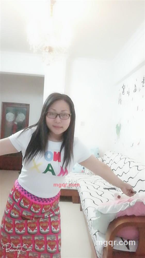 多情湘女丰美的第8张照片