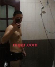 ·习惯沉默·的第1张照片