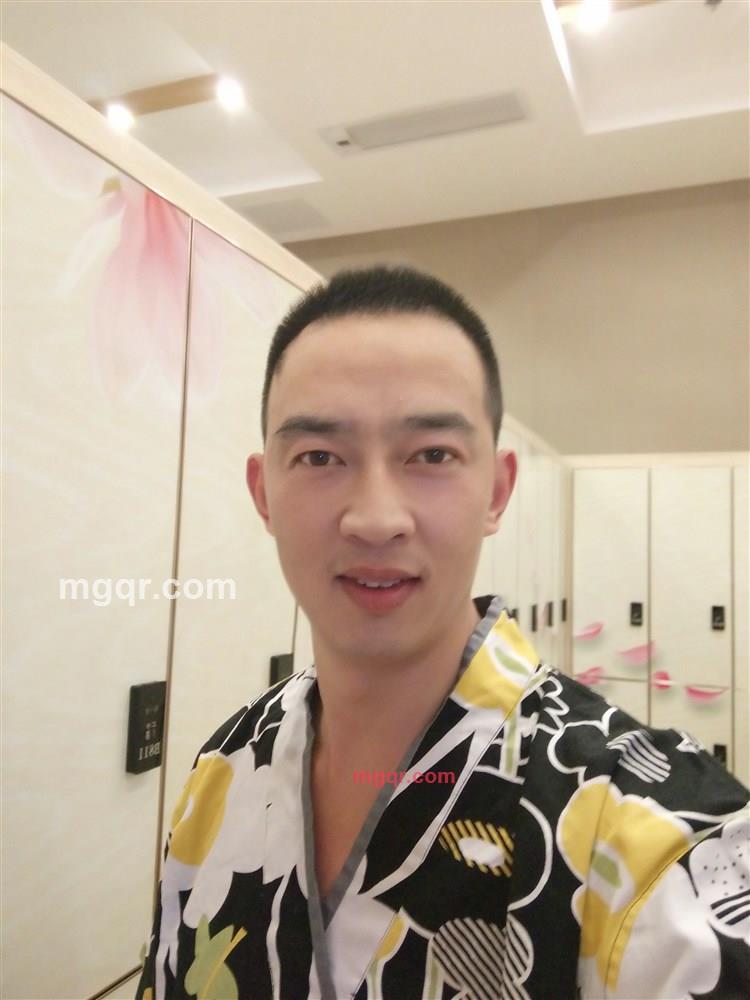 无情的第1张照片