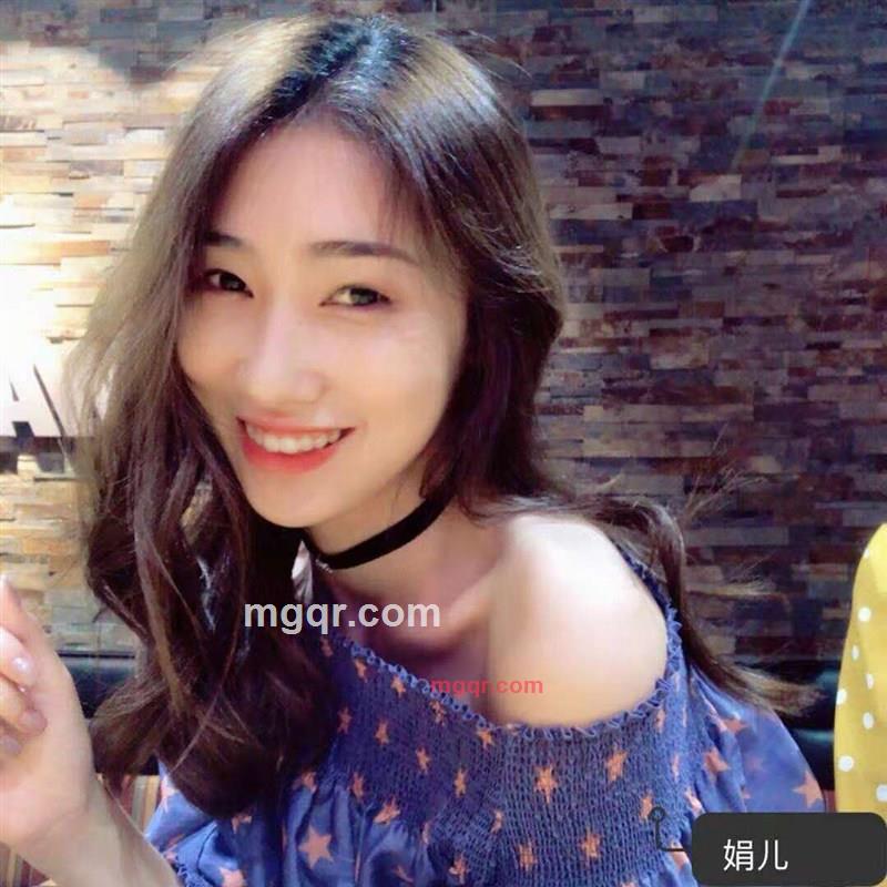 轻眯笑弯眼的第10张照片