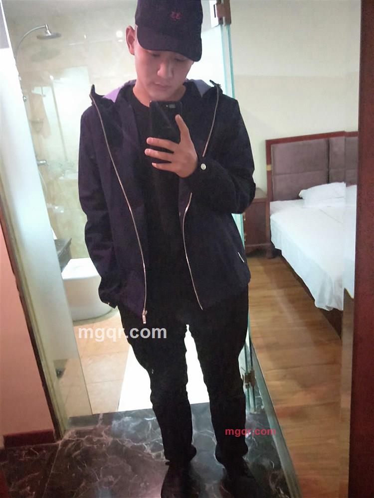 一粒尘埃的第1张照片