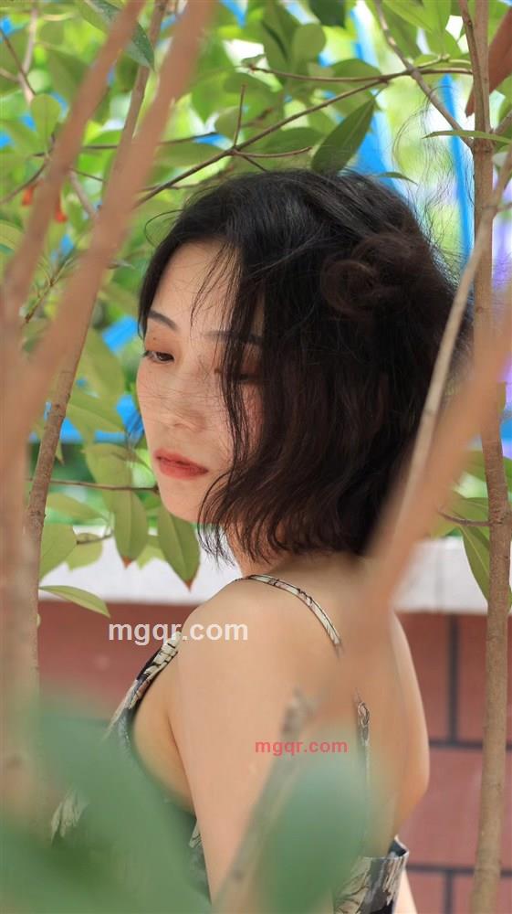 iu可可曾的第1张照片