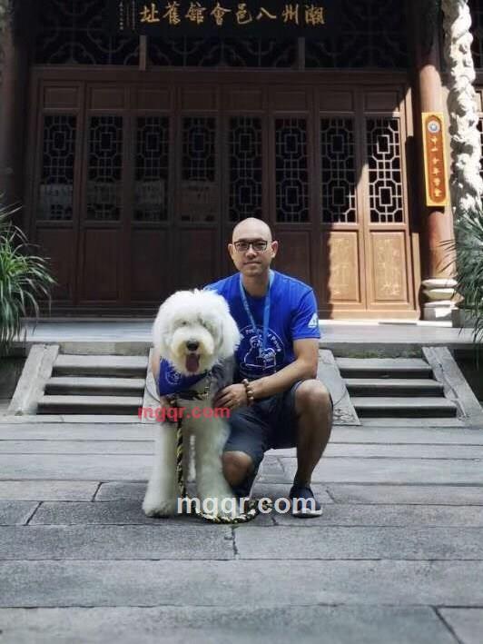 超凡入圣的第1张照片