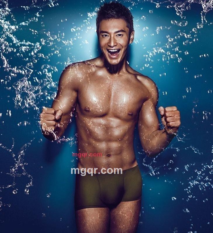 低头晩月的第1张照片