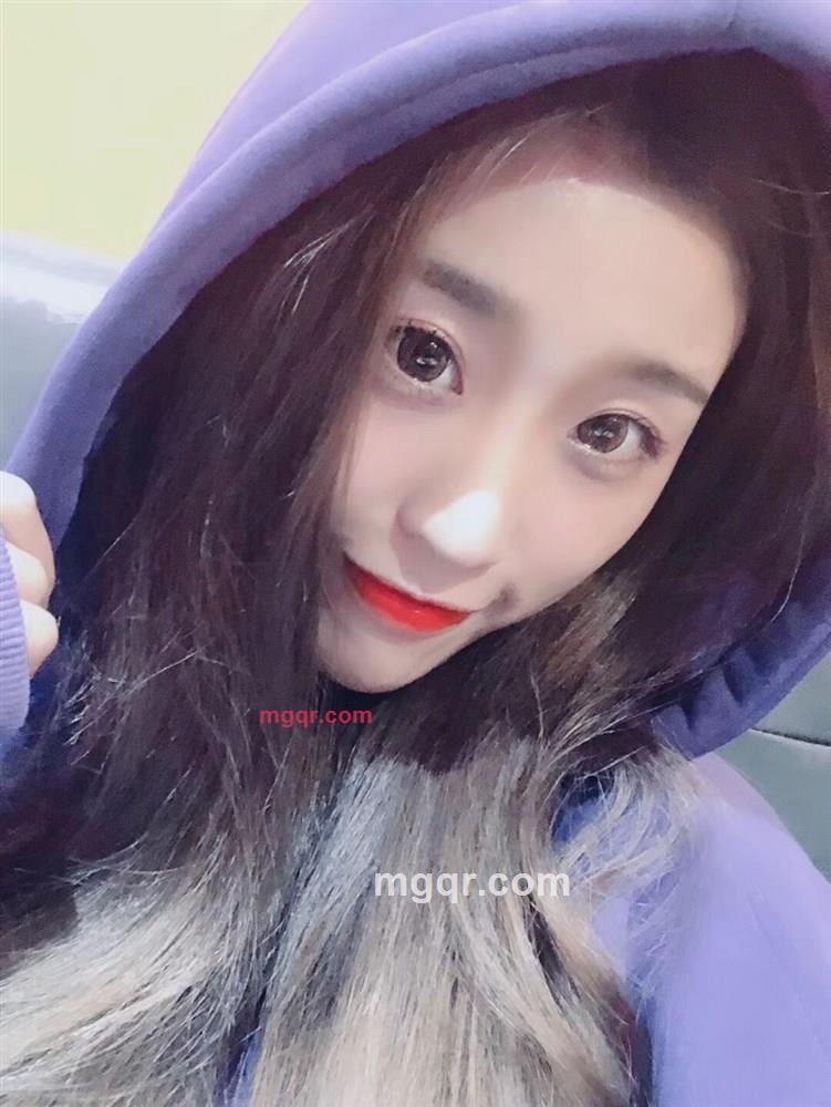 抱抱李郗念的第3张照片