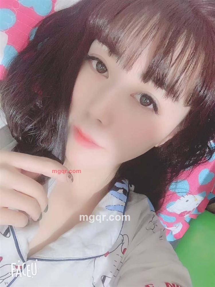 雯雯baby.的第1张照片