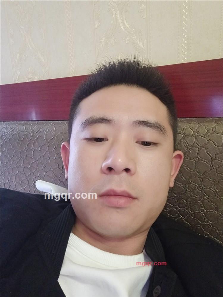 与您同在的第1张照片