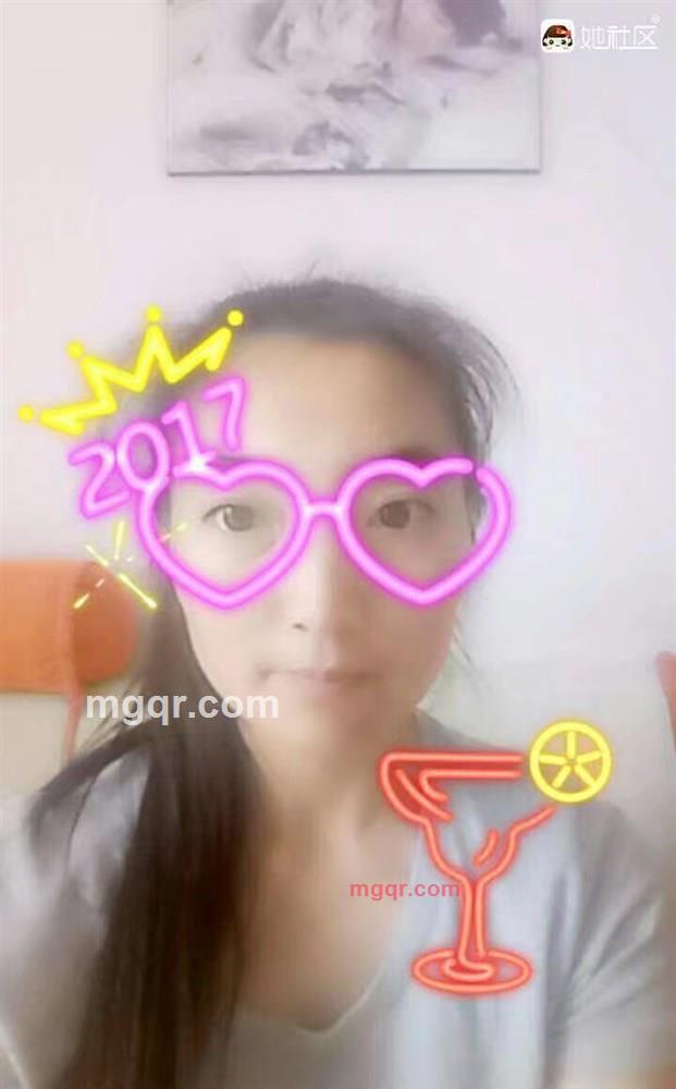 浅浅爱的第1张照片