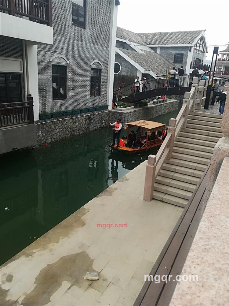 M宏mo的第3张照片