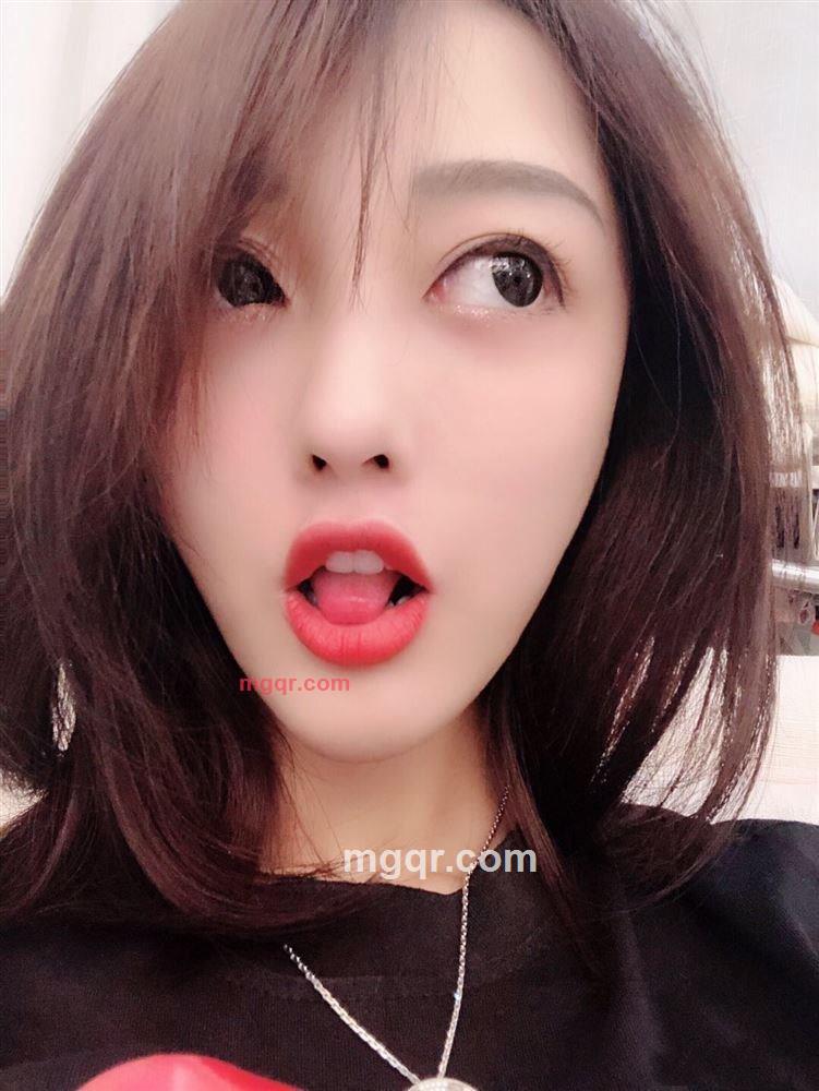 奇怪的小姐姐??的第12张照片