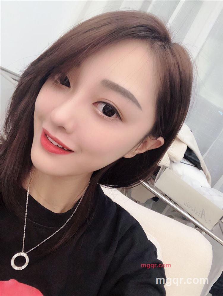 奇怪的小姐姐??的第14张照片