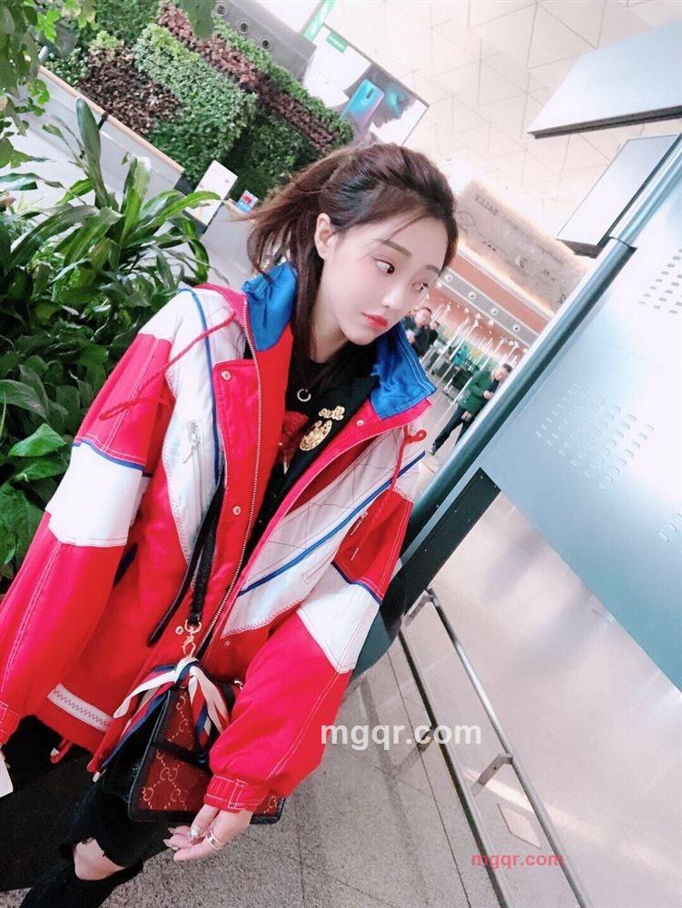 奇怪的小姐姐??的第7张照片