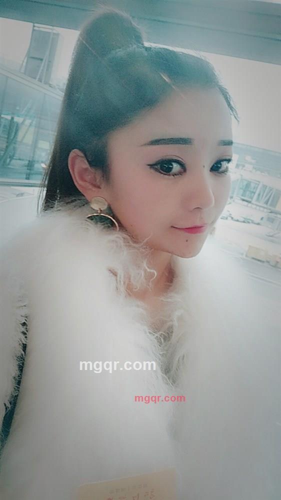 繁花落尽,偎伊人的第3张照片