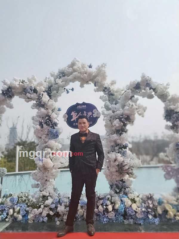 续写的第5张照片