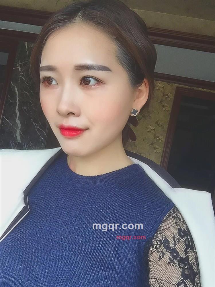 玫瑰盛开时的第2张照片