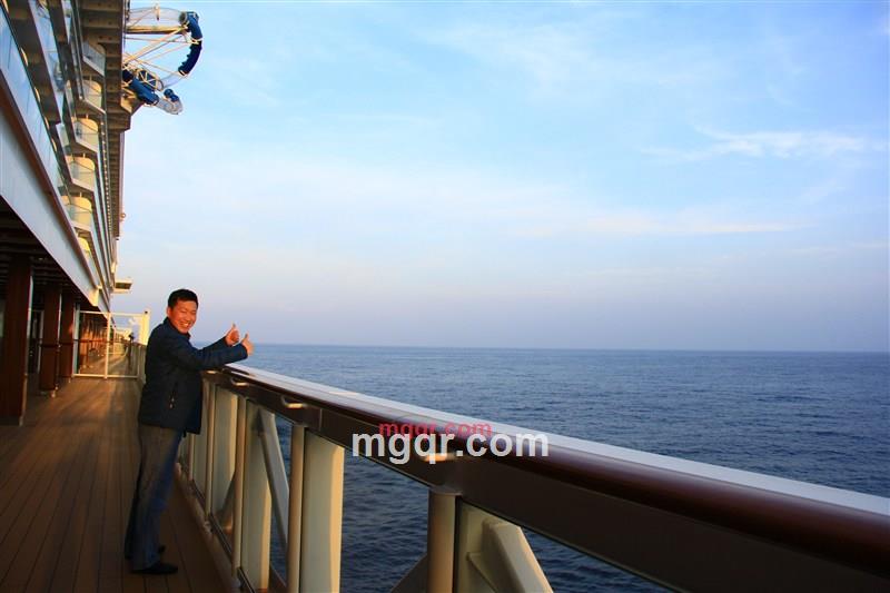 A怕瓦落地的第1张照片