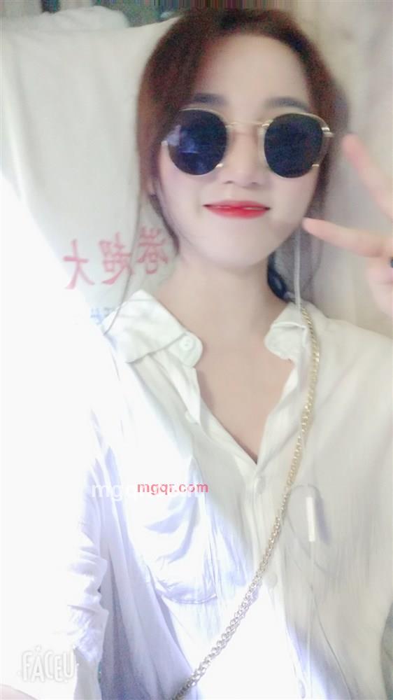 柠檬不萌的第1张照片