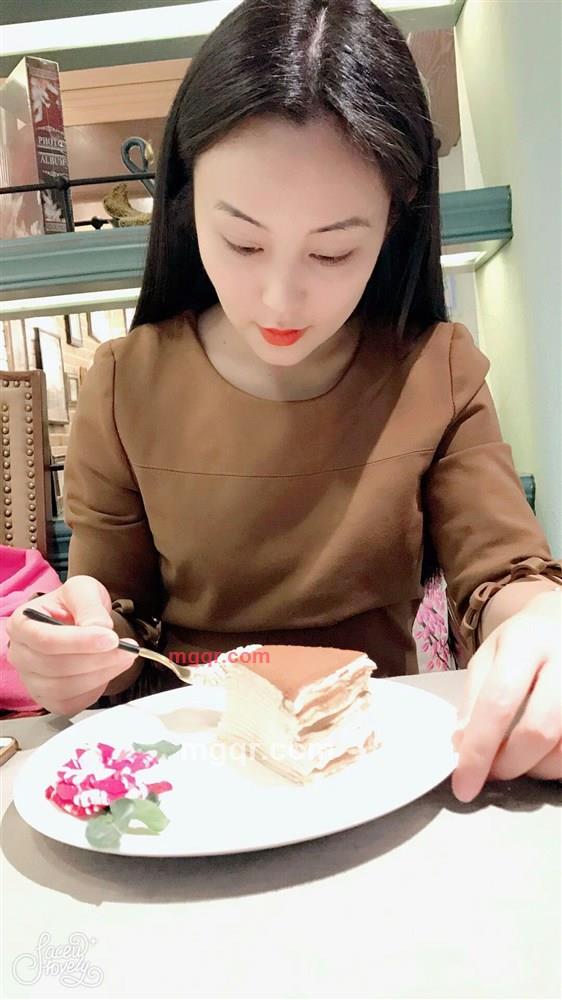 天空蓝的第1张照片