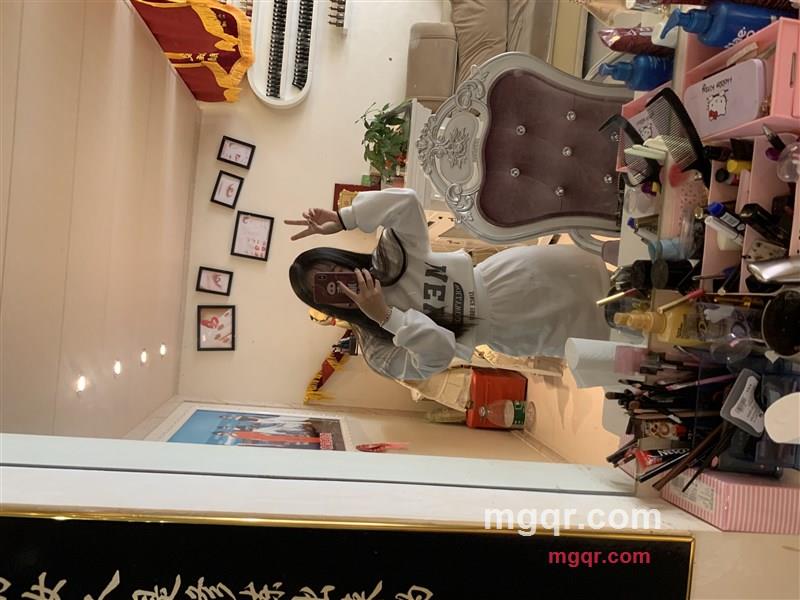 小可爱的第1张照片