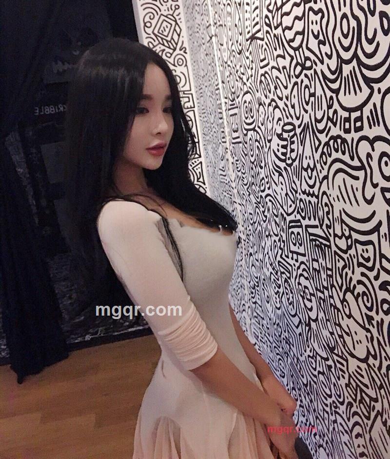 最容易约的第1张照片