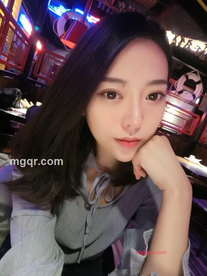 小可爱多多的第3张照片