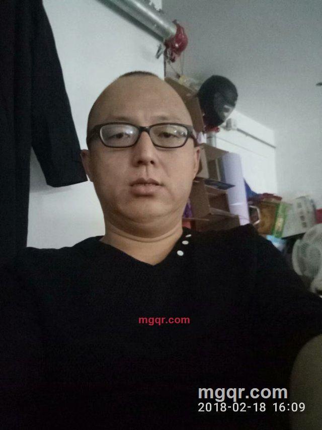 西班牙月亮蛾的第3张照片