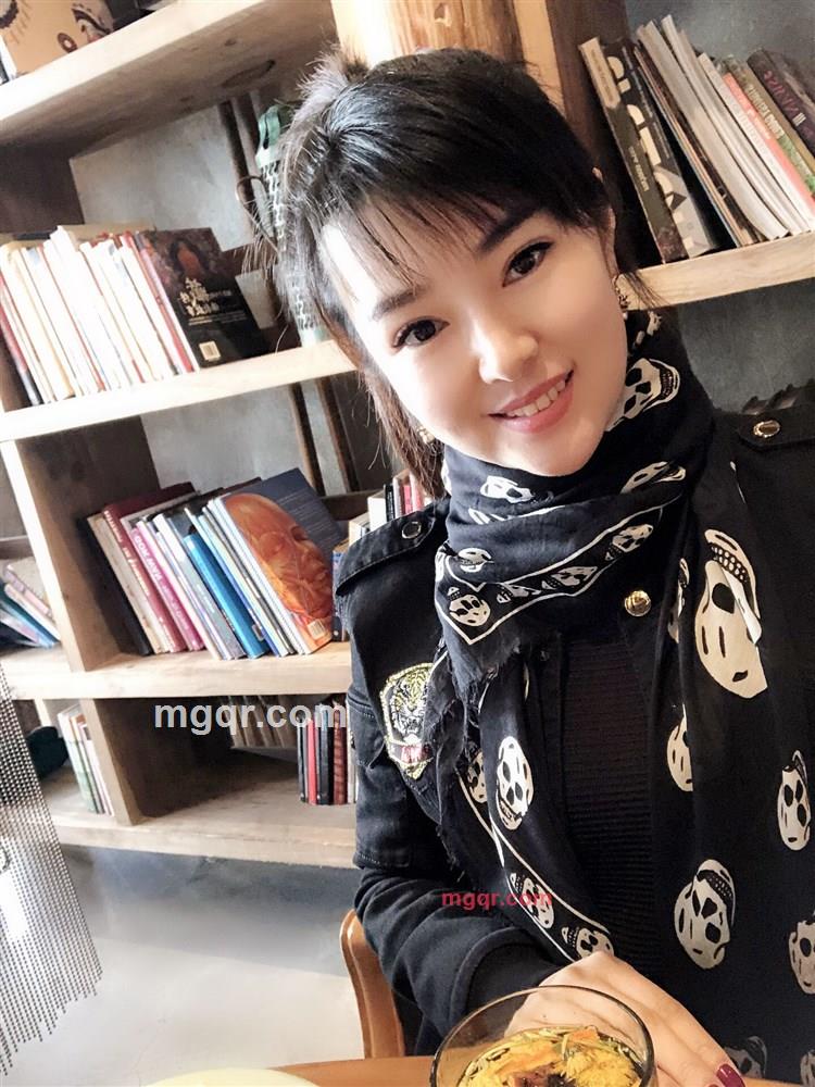 爱恋果果的第3张照片