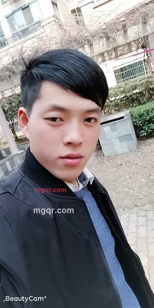 夜生活刚开始的第2张照片