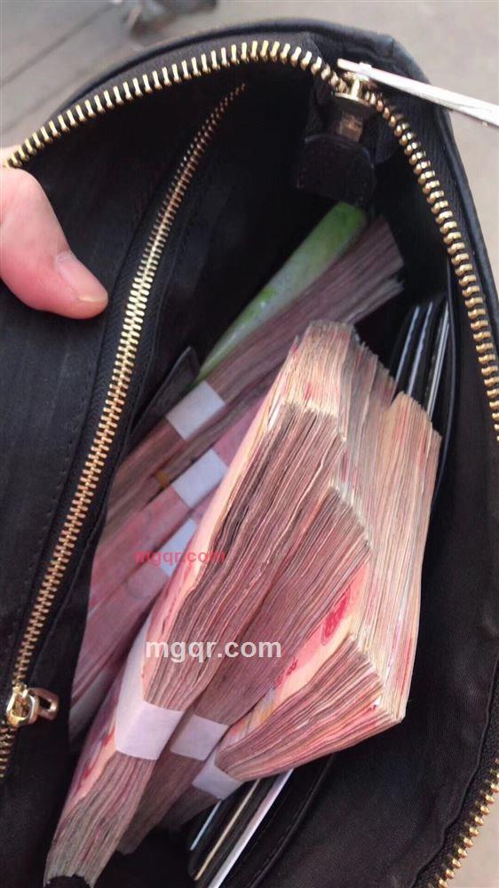 ??柔吻??秋色??的第3张照片