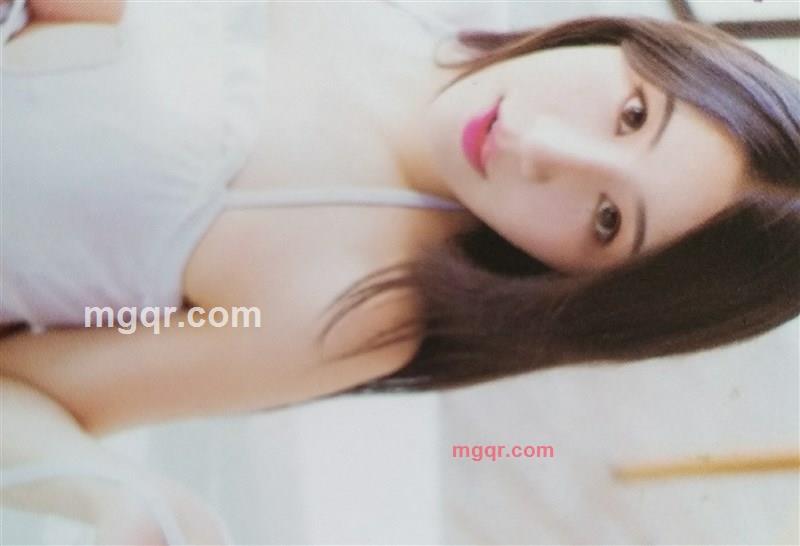 青&黛的第1张照片