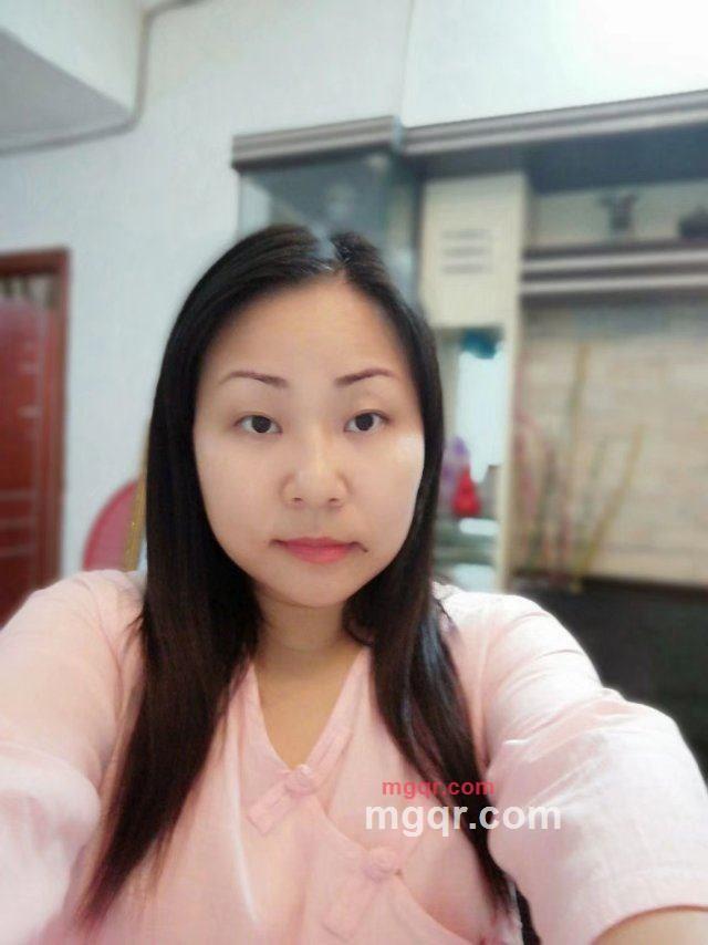 多情湘女丰美的第1张照片