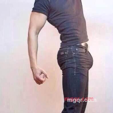 激情猛男的第1张照片