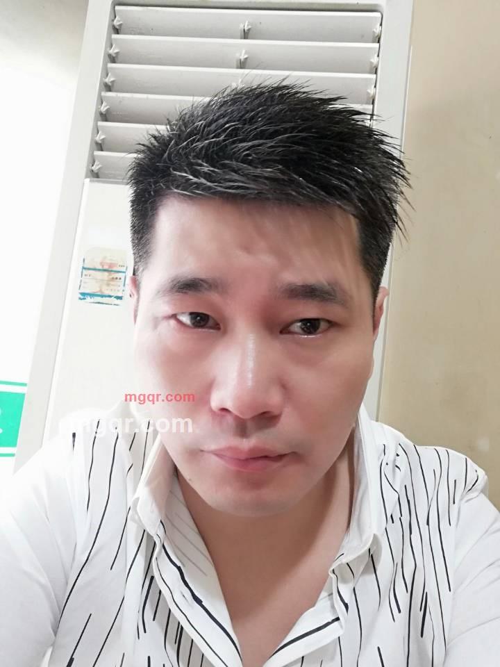 对妞谈情的第3张照片