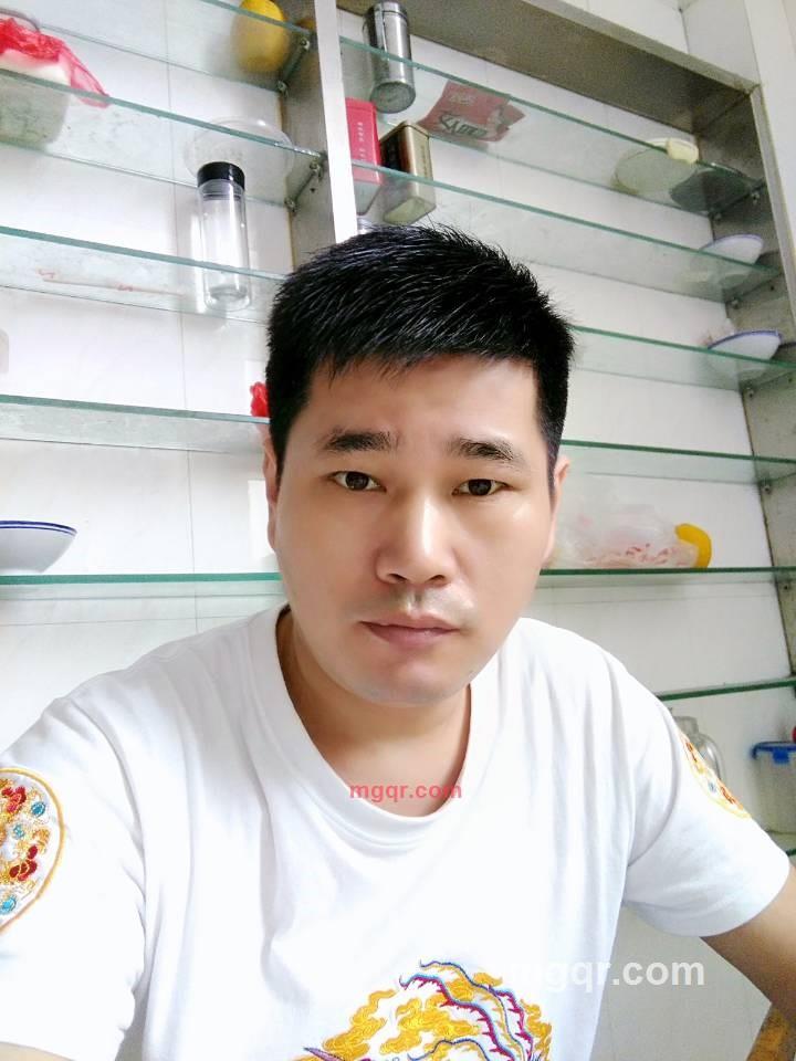 对妞谈情的第4张照片