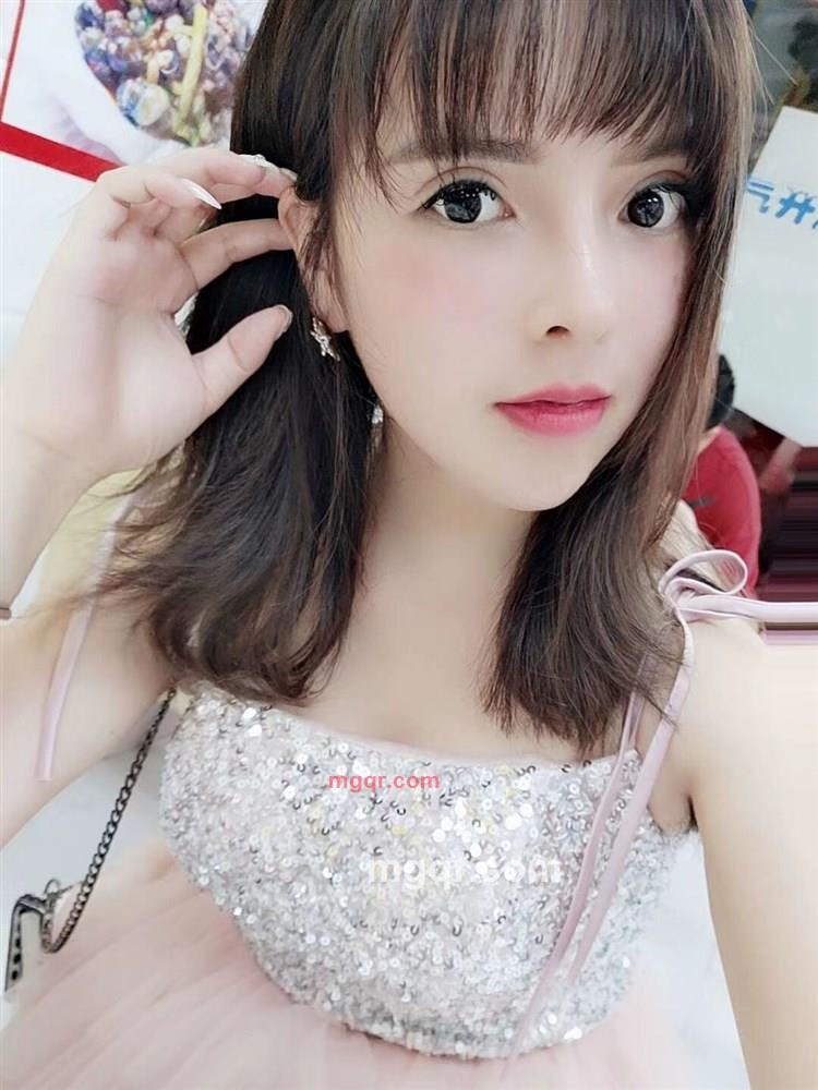 20小姑娘的第1张照片