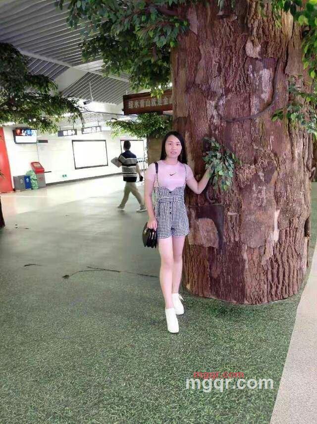 爱笑的小花??的第3张照片