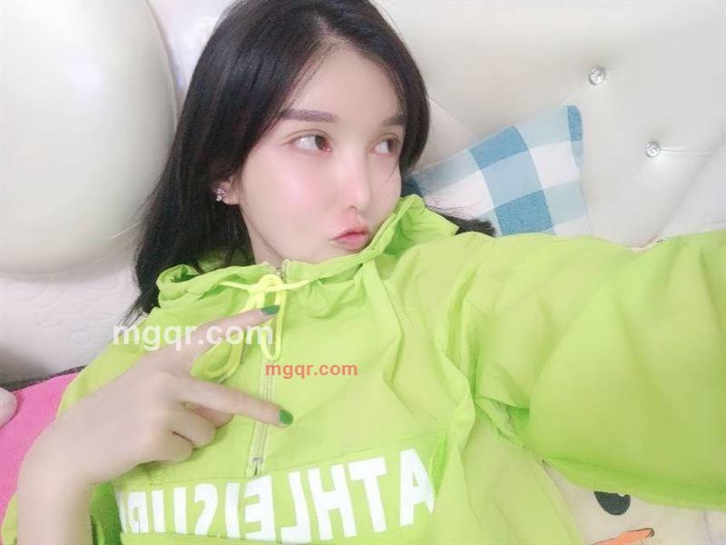 美妆博主的第1张照片