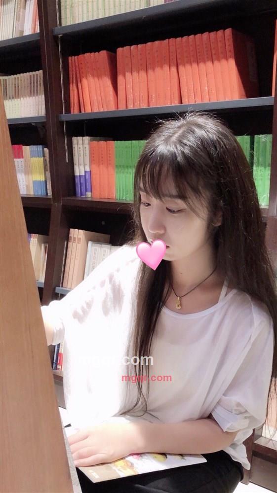 安晴柚的第23张照片