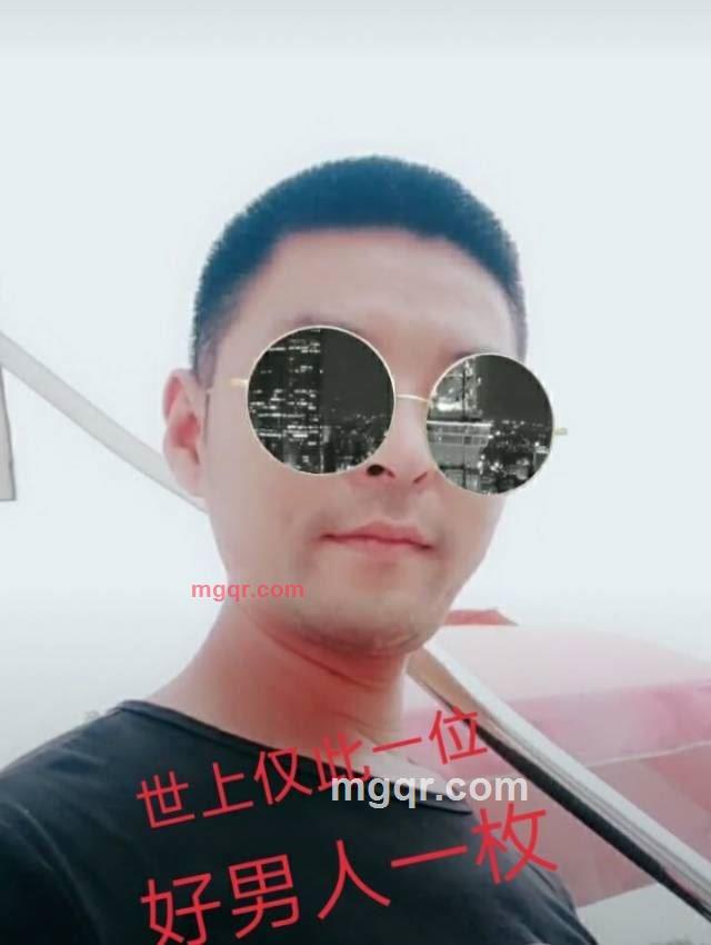 大男人的第1张照片